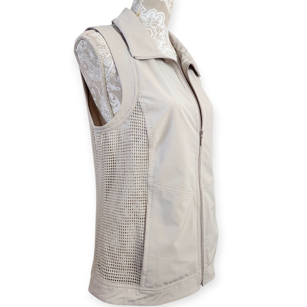 Chico's Weekends Cream Mesh Vest Chico's Size Small 8/10